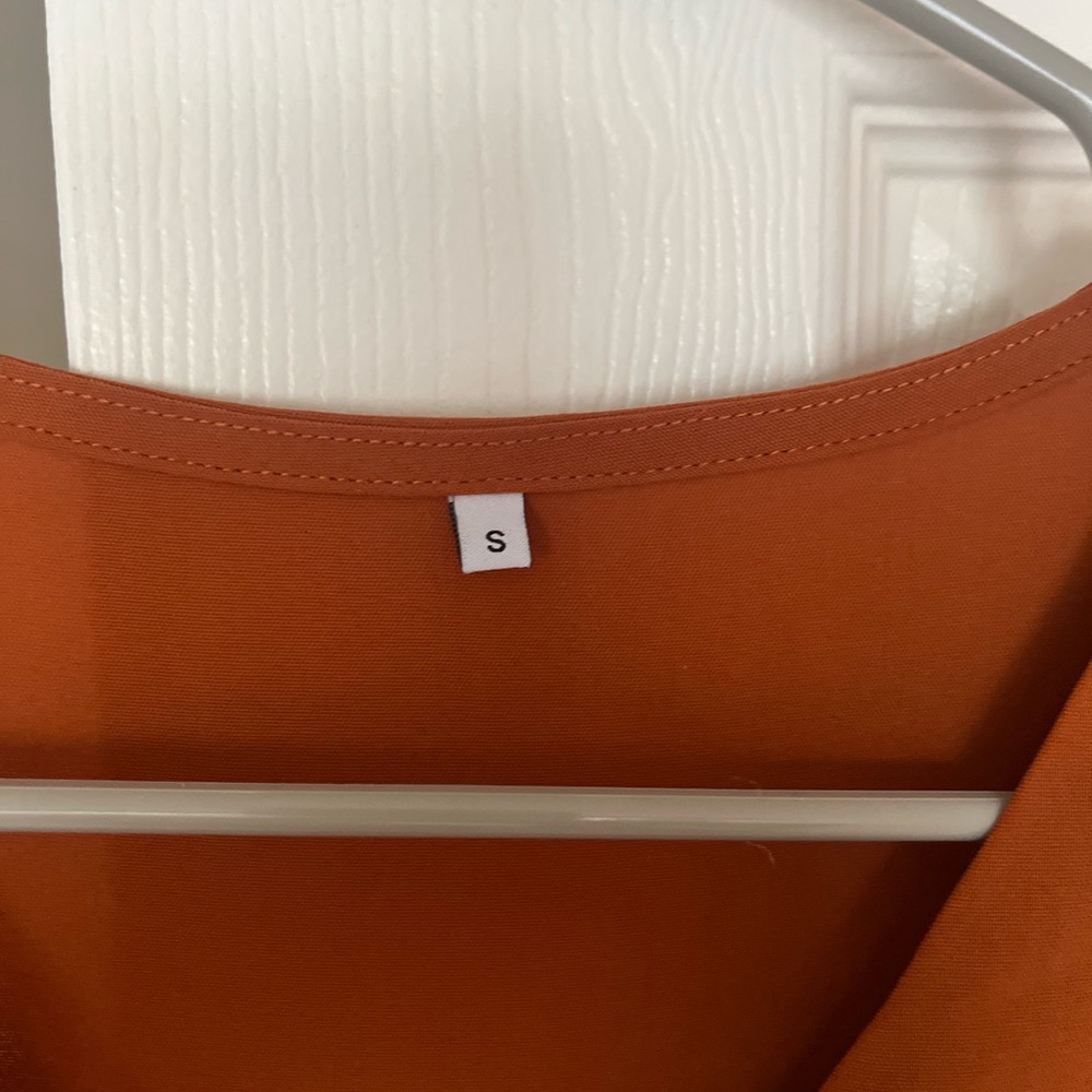 SHEIN Rust Long Sleeve Dress - Picture 3 of 3
